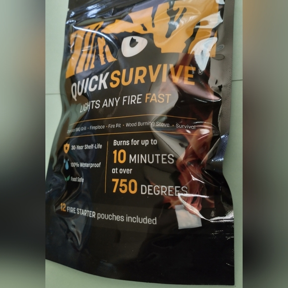 Deluxe Fire Starter Kit! Waterproof Individual Packs & Striker Rods- Survival - Picture 3 of 5